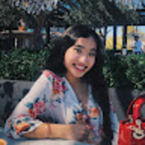 Meet your Posher, Julia